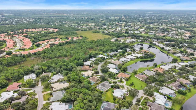 Residence photo 41