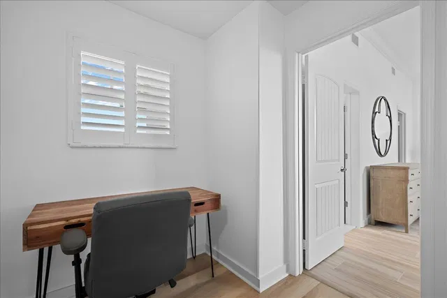 Residence photo 20