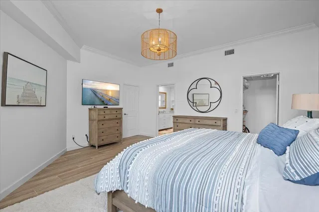 Residence photo 23