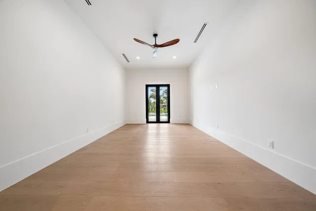 Residence photo 52