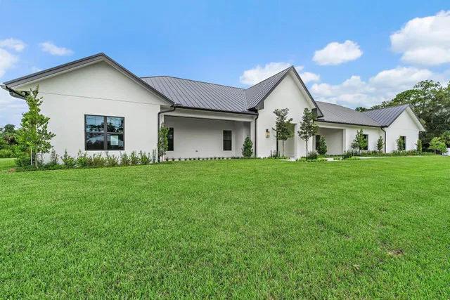Residence photo 83