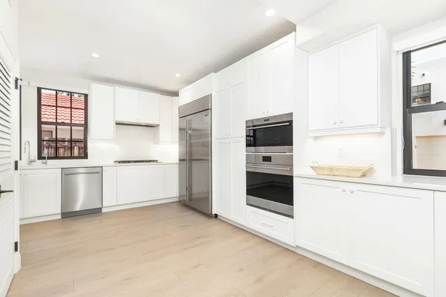 Prospect Park & Southland Park Residence photo 15