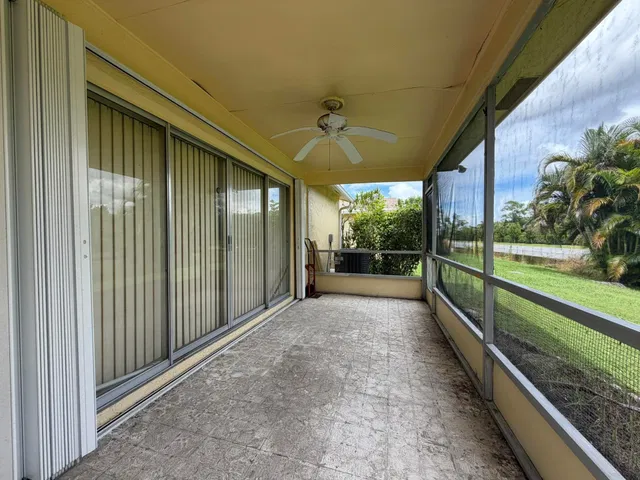 Residence photo 21