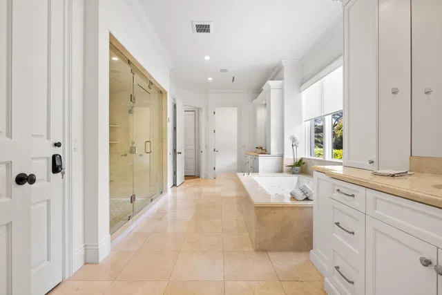 Jupiter Hills Residence photo 20