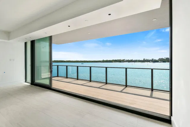 Forte Luxe Unit 8 photo 11
