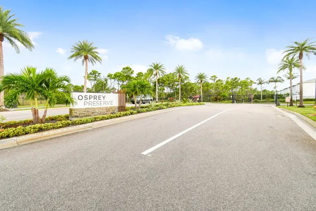Residence photo 2