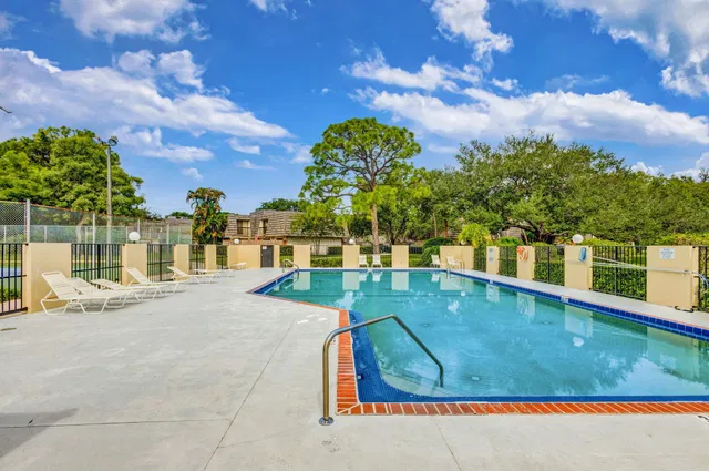 PGA National Palm Beach Gardens Residence photo 54