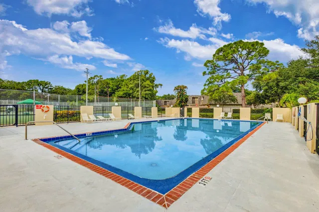 PGA National Palm Beach Gardens Residence photo 55