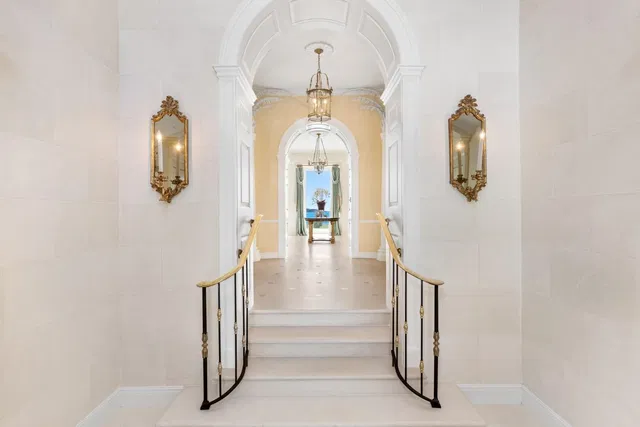 Estate Section Palm Beach Residence photo 7