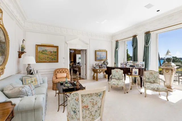 Estate Section Palm Beach Residence photo 15