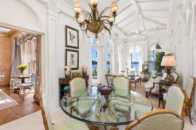 Estate Section Palm Beach Residence photo 27