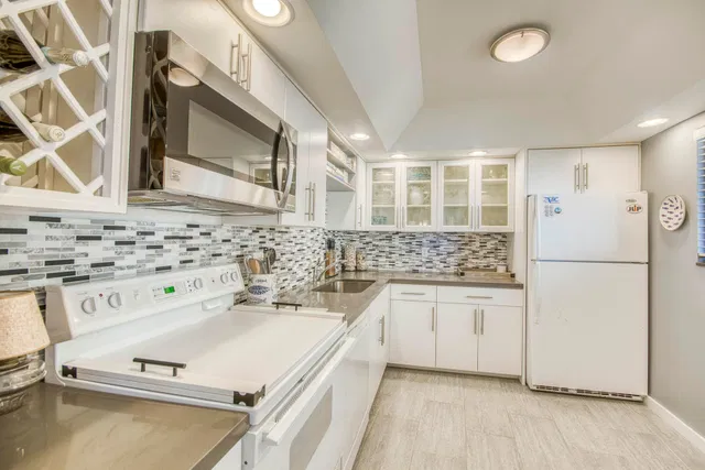 Ocean Trail East Jupiter Unit 209 photo 15