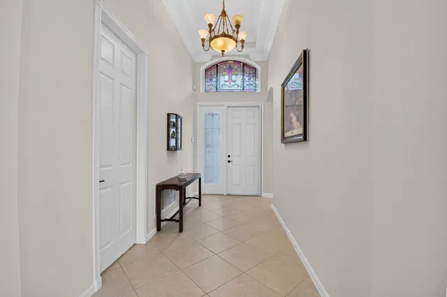 Residence photo 9