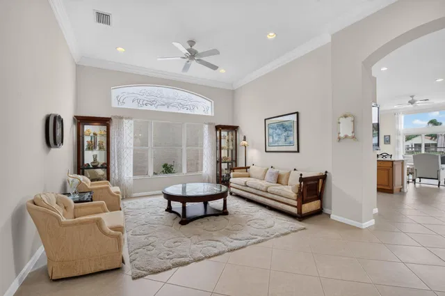 Residence photo 14