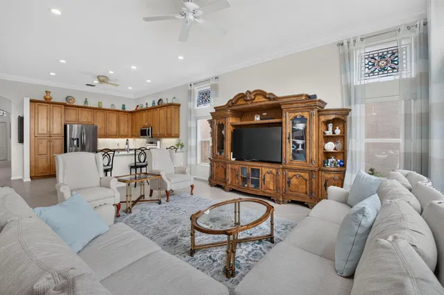Residence photo 18