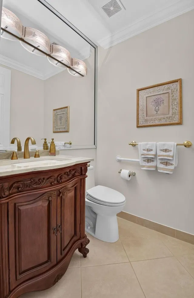 Residence photo 26