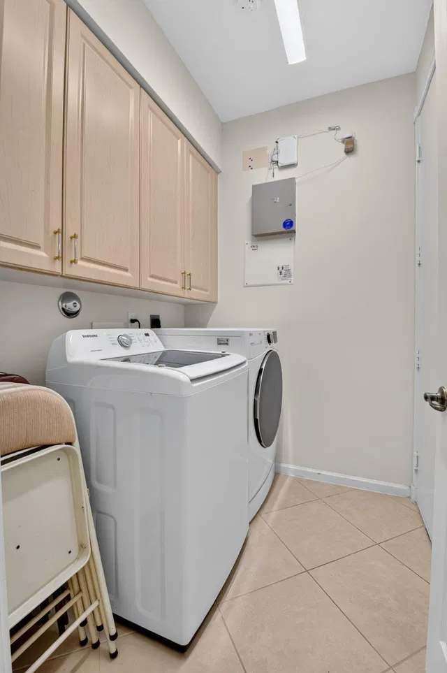 Residence photo 46