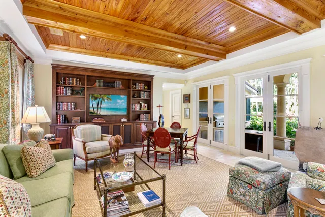 Stotesbury Park Residence photo 17