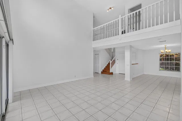 Residence photo 14