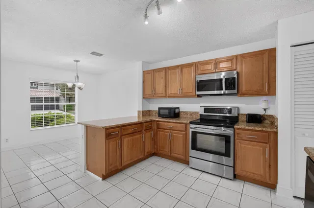 Residence photo 21