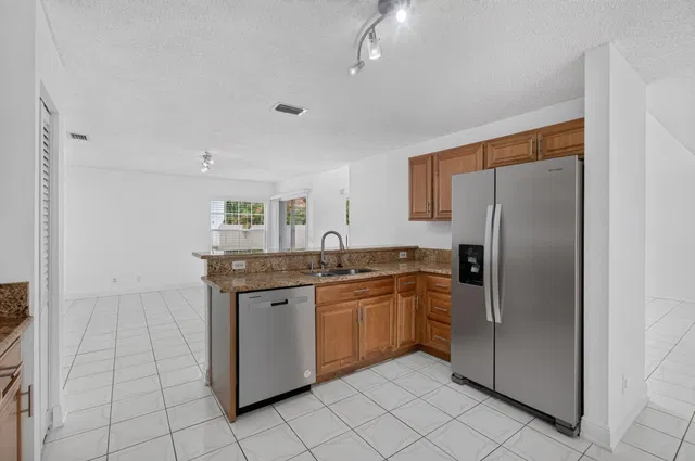 Residence photo 23
