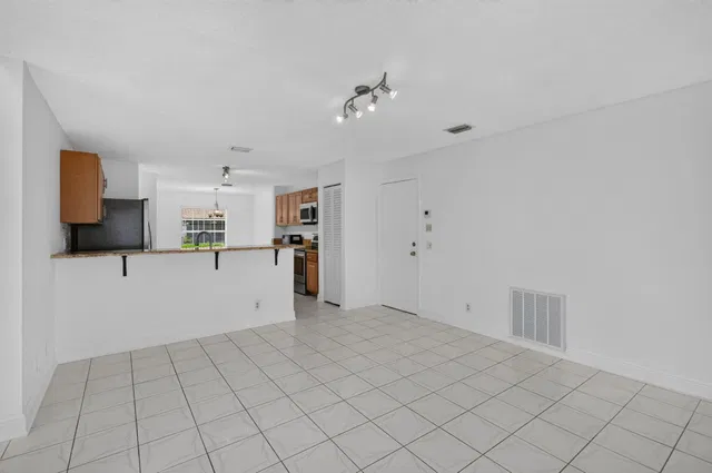 Residence photo 32