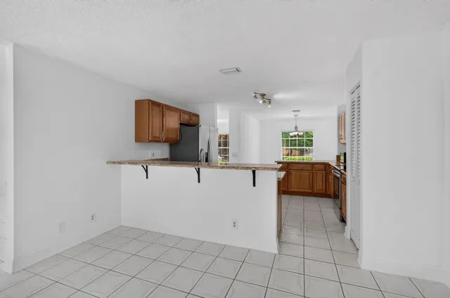 Residence photo 33