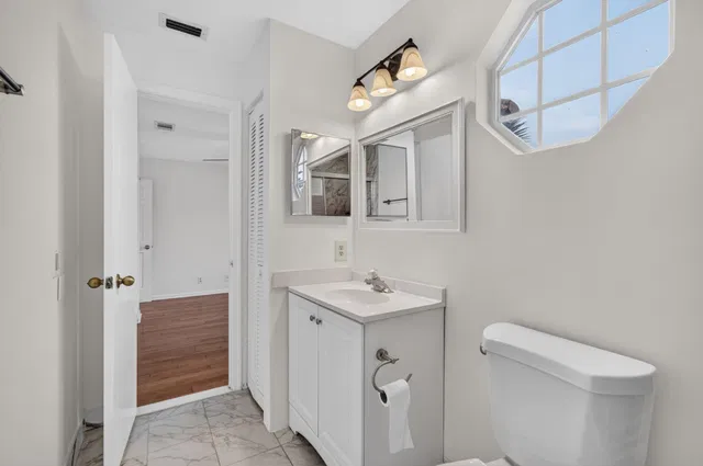 Residence photo 69