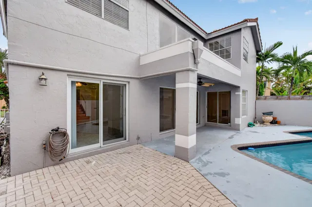 Residence photo 84