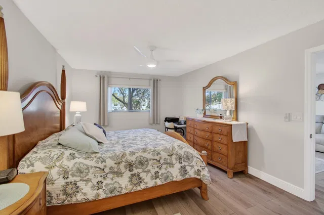 Unit 204 photo 30