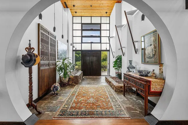 Residence photo 19