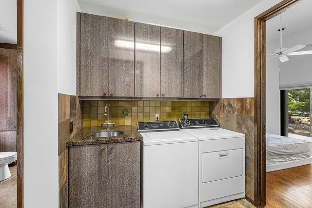 Residence photo 77