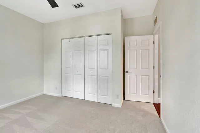 Residence photo 20