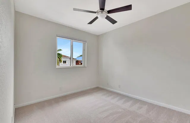 Residence photo 31