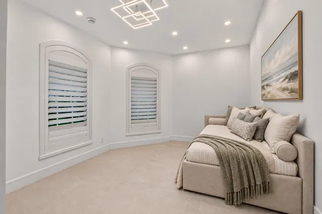 Woodfield Country Club Residence photo 29