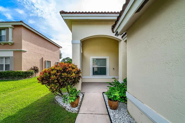 Residence photo 6