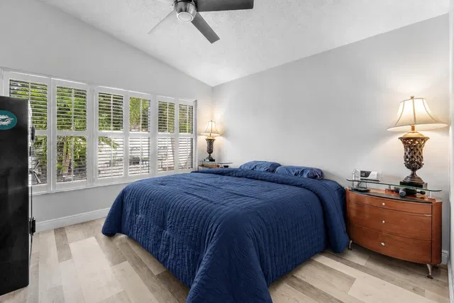 Residence photo 20