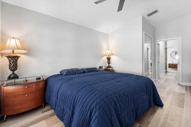 Residence photo 21