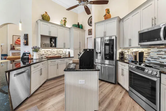 Jupiter River Estates Residence photo 17