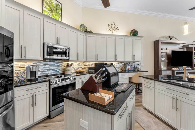 Jupiter River Estates Residence photo 19