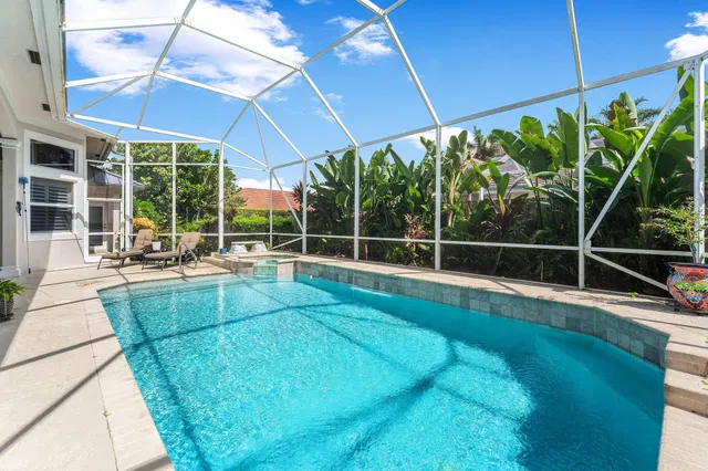 Jupiter River Estates Residence photo 34