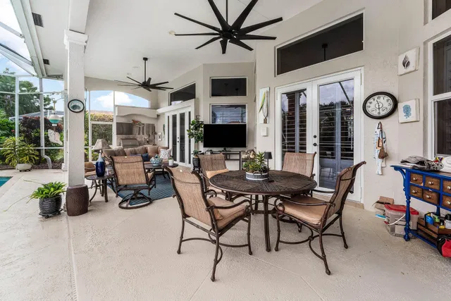 Jupiter River Estates Residence photo 35