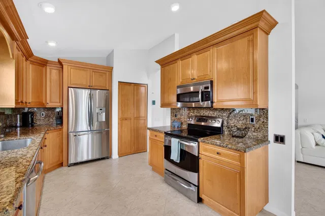 Residence photo 15