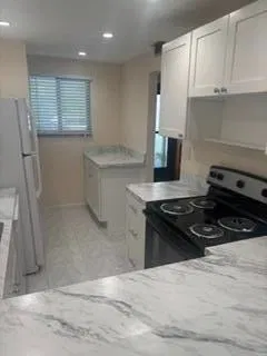 Rocky Point Unit H108 photo 4