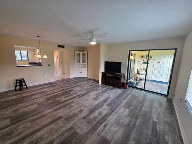 Rocky Point Unit H108 photo 7