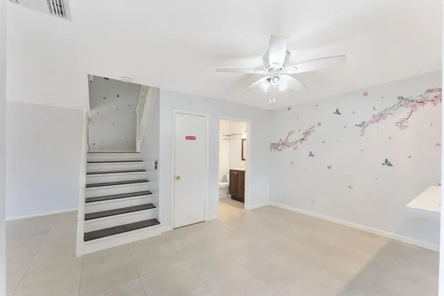 Unit 2314B photo 9