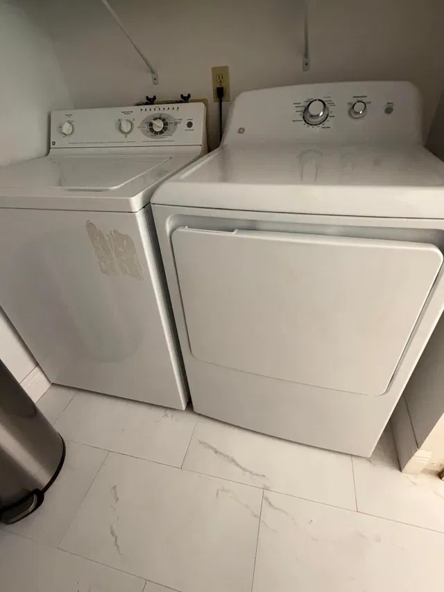 Unit C-1 photo 19