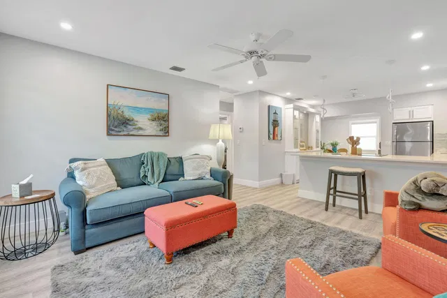 Residence photo 8