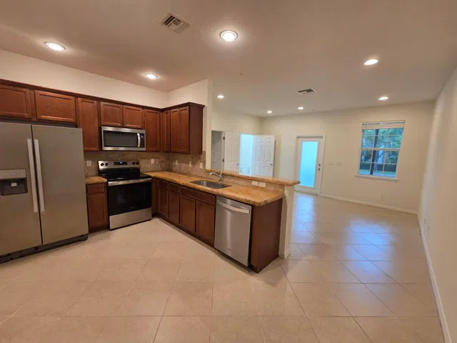 Botanica Residence photo 27