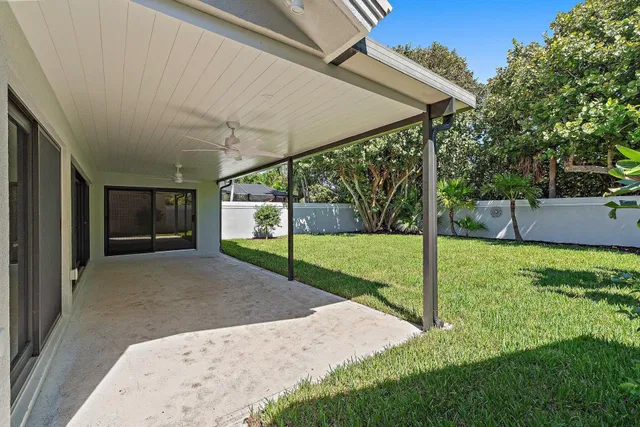 Residence photo 41
